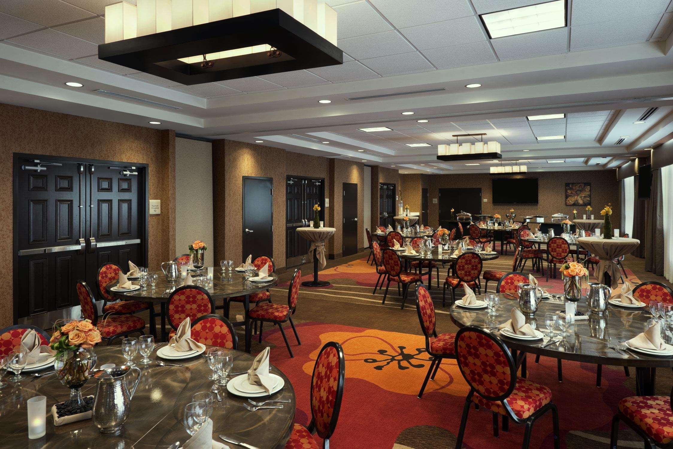 Hilton Garden Inn Огден Ресторан фото